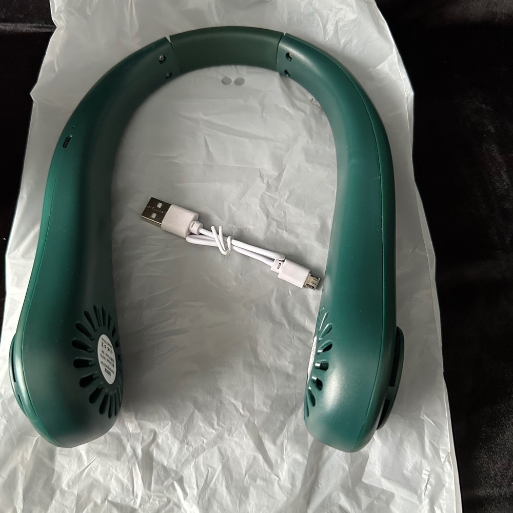 New in box  Vaneless Hanging Neck Fan, green, with usb cord